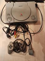 PlayStation 1 met controller, Games en Spelcomputers, Ophalen of Verzenden, Gebruikt, Met 1 controller