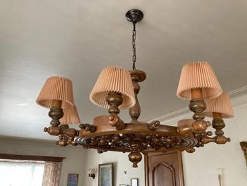 luster in hout beschikbaar voor biedingen