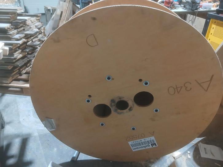 Bobijnen hout, Bricolage & Construction, Bois & Planches, Utilisé, Autres types, Autres essences de bois, Enlèvement ou Envoi