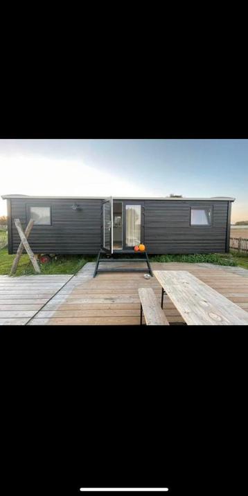 Tinyhouse, Jusqu'à 2