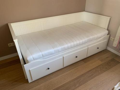 bedbank Ikea Hemnes met 3 lades (en eventueel matras), Huis en Inrichting, Slaapkamer | Bedden, Gebruikt, Tweepersoons, 90 cm