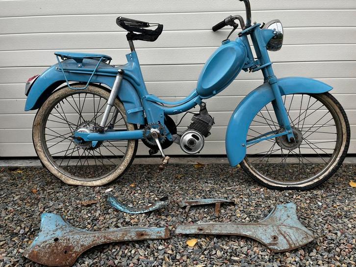 Peugeot bb 1960, Fietsen en Brommers, Brommers | Oldtimers, Overige merken, Ophalen
