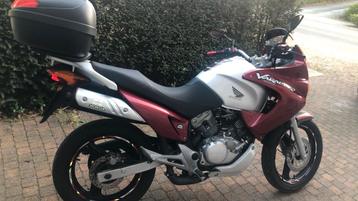 MOOIE HONDA VARADERO beschikbaar voor biedingen