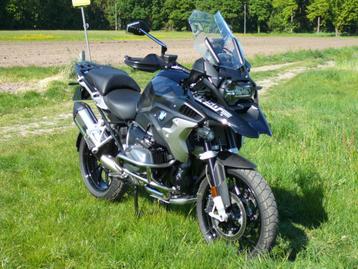 BMW R 1250 GS TRIPLE BLACK **3.560 KM**, Motoren, 2 cilinders, 1254 cc, Bedrijf, Meer dan 35 kW