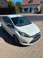 Ford Fiesta, Auto's, Ford, Voorwielaandrijving, Stof, Wit, Grijs