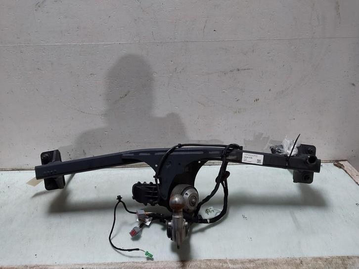 TREKHAAK Volvo XC40 (XZ) (01-2017/12-2022) (|32351239|), Auto-onderdelen, Ophanging en Onderstel, Volvo, Gebruikt