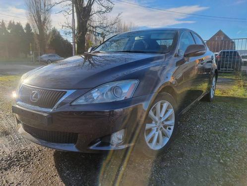 Lexus is220d 177cv 130kw Gps Airco Cruise caméra jantes alu., Auto's, Lexus, Bedrijf, Te koop, IS, ABS, Achteruitrijcamera, Airbags