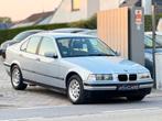 Bmw 320i e30 ** 128.000 km ** 6 Cilinders, Auto's, BMW, 110 kW, Bedrijf, 5 deurs, Zilver of Grijs