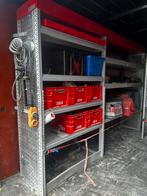 Inrichting camionette, Ophalen