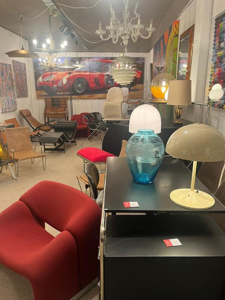 Meubles design originaux à vendre, Articles professionnels, Exploitations & Reprises