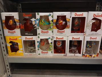 Duvel glazen beschikbaar voor biedingen