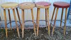 4 vintage café barkrukken 1960-1970, Gebruikt, Met voetsteun, 60 tot 90 cm, 4 krukken