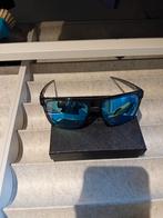 Oakley zonnebril met fritzl, Handtassen en Accessoires, Zonnebrillen en Brillen | Heren, Oakley, Ophalen of Verzenden, Zonnebril