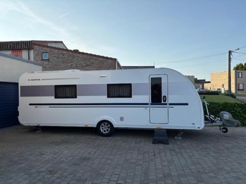 Adria Alpina 663 HT, Caravans en Kamperen, Caravans, Particulier, tot en met 5, 1500 - 2000 kg, Overige, Adria, Vast bed, 8 meter en meer