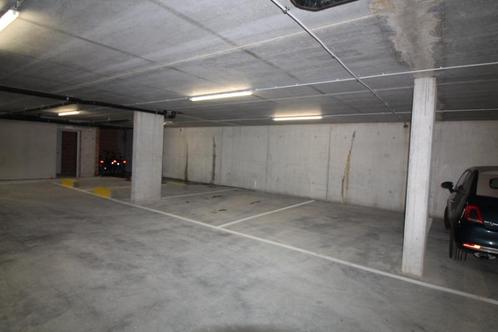 Garage te huur in Zedelgem, Immo, Garages en Parkeerplaatsen