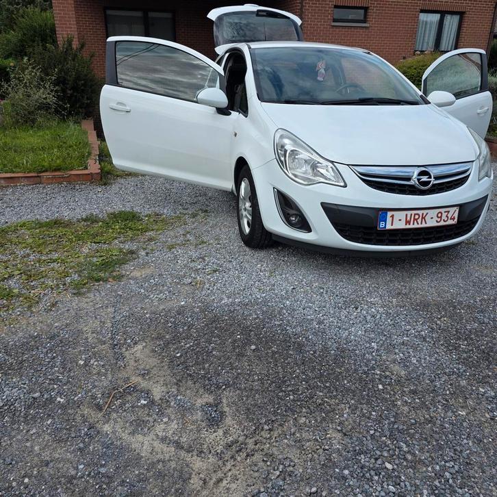 Opel Corsa 1300 CDTI 2013 199931 km, Auto's, Opel, Particulier, Corsa, ABS, Boordcomputer, Elektrische buitenspiegels, Elektrisch