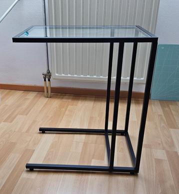 Laptoptafeltje / bijzettafeltje IKEA VITTSJÖ beschikbaar voor biedingen