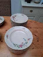 Antiek eetservies complete 12 stuk, Ophalen