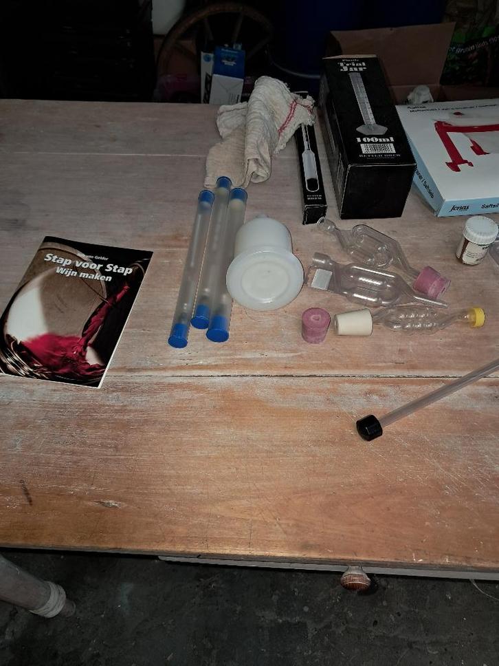 alles om wijn te maken, Hobby en Vrije tijd, Overige Hobby en Vrije tijd, Nieuw, Ophalen