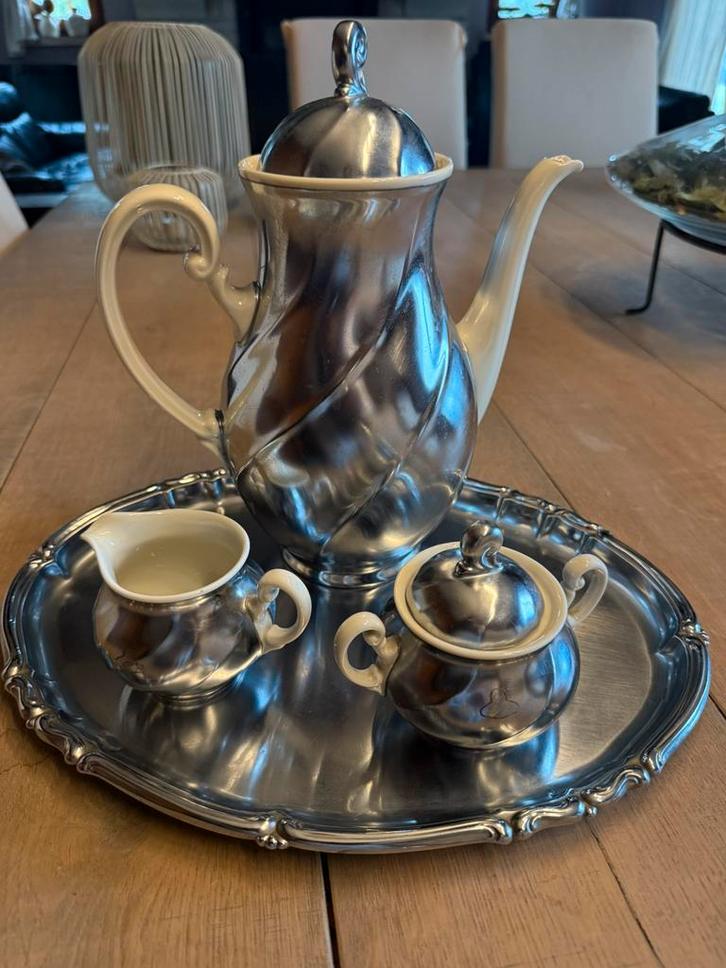 Vintage Demeuldre Demeyere “Inaltérable”  koffieservies 1950, Antiek en Kunst, Antiek | Servies compleet, Ophalen of Verzenden