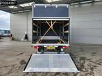 Iveco Daily 35S18 3.0L 180PK Automaat Schuifzeilen Laadklep, Auto's, Bestelwagens en Lichte vracht, Automaat, Stof, Euro 6, 4 cilinders