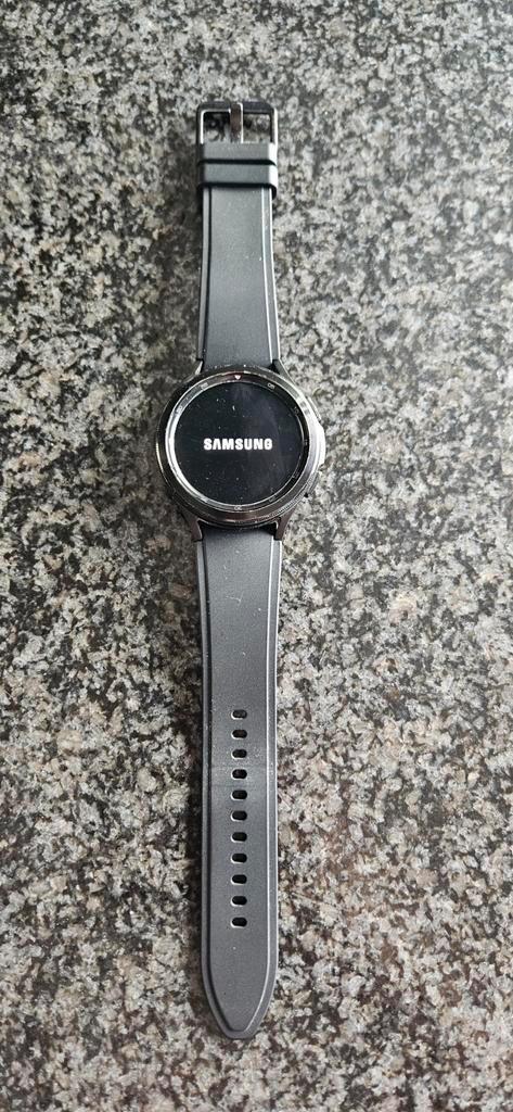 Samsung Galaxy Watch4 Classic, Handtassen en Accessoires, Smartwatches, Gebruikt, Zwart, Ophalen