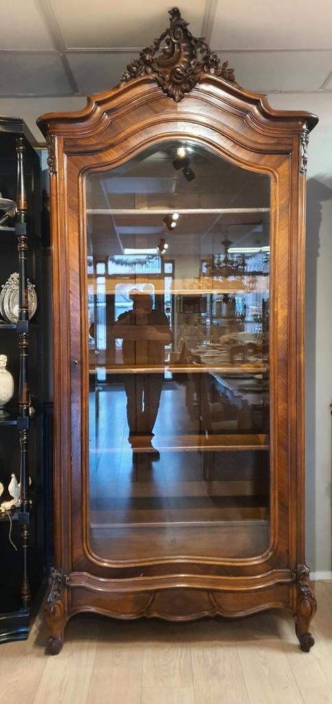 Vitrinekast in de Louis XV-stijl., Maison & Meubles, Armoires | Vitrines, Verre, Enlèvement