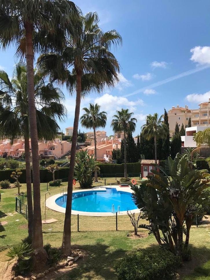 Vakantie VERHUUR Appartement Eagle Golf Park, Vakantie, Vakantiehuizen | Spanje, Costa del Sol, Appartement, Dorp, Aan zee, 2 slaapkamers