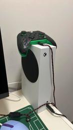 Je vend ecran 60hz + ma xbox series s +2 manette, Games en Spelcomputers, Games | Xbox Series X en S, Ophalen, Zo goed als nieuw