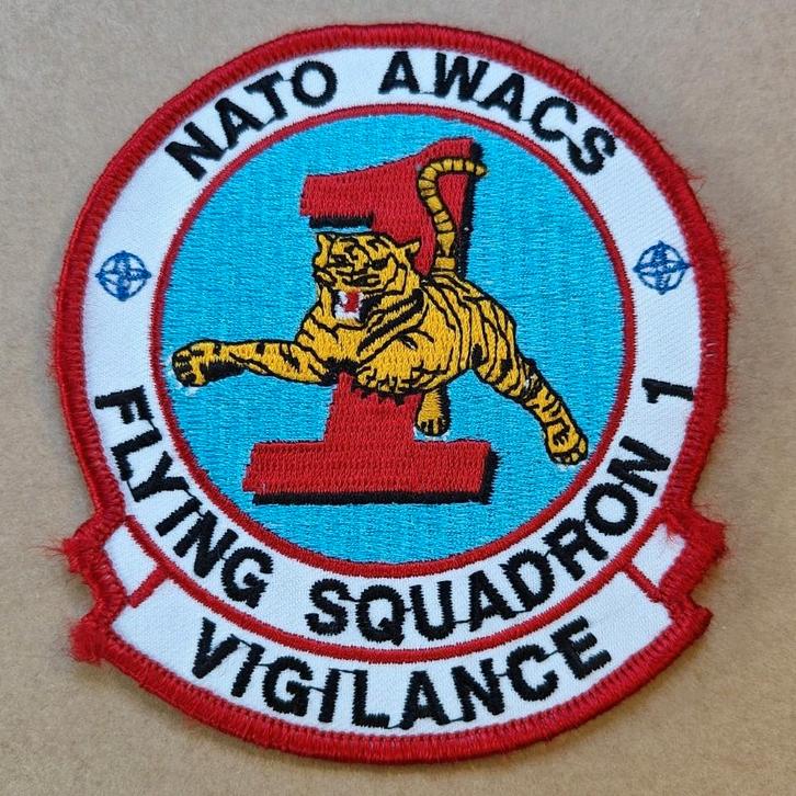 1 SQN NATO AWACS Tijgers, Verzamelen, Militaria | Algemeen, Luchtmacht, Embleem of Badge, Ophalen of Verzenden