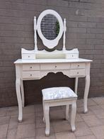 Make-up tafel met kruk, Ophalen, 100 tot 150 cm, 50 tot 100 cm, Zo goed als nieuw