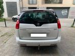 Peugeot 5008 2 0 hdi Diesel 5 places autom cuir full option, Autos, Peugeot, 5 places, Carnet d'entretien, Cuir, Automatique