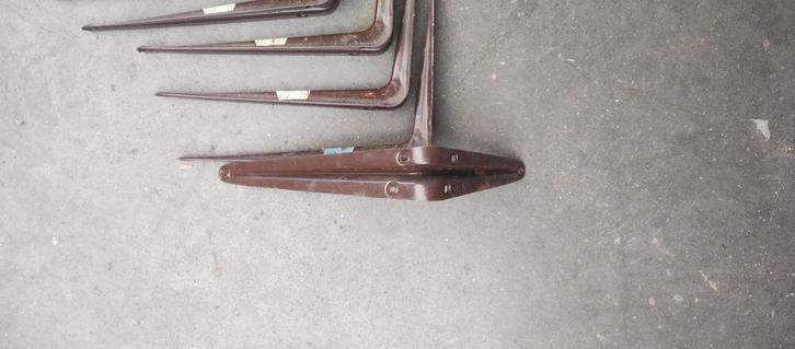 Winkelhaken, Doe-het-zelf en Bouw, IJzerwaren en Bevestigingsmiddelen, Zo goed als nieuw, Ophalen