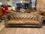 Stoere Chesterfield 3 zits bank vintage bruin leer Taupe, Ophalen of Verzenden