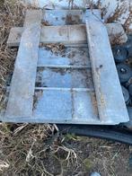 Blauwe steen, Enlèvement