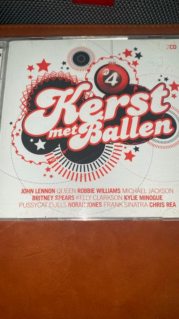 NIEUWSTAAT DUBBELE CD KERST MET BALLEN !, Cd's en Dvd's, Cd's | Verzamelalbums, Zo goed als nieuw, Ophalen of Verzenden