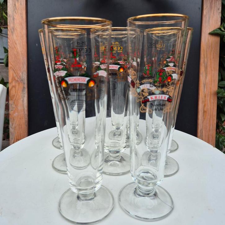 Lindemans elegante glazen voor fruitige lambiekbieren, 8, Verzamelen, Glas en Drinkglazen, Bierglas, Ophalen of Verzenden