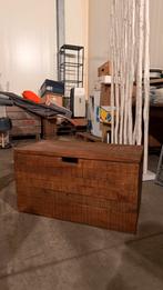 Unieke hand opgeknapte houten opbergkist, Ophalen, Zo goed als nieuw