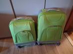 Set van kleine en grote stevige reiskoffer Faraway, Enlèvement, Utilisé, Autres matériaux, Roulettes