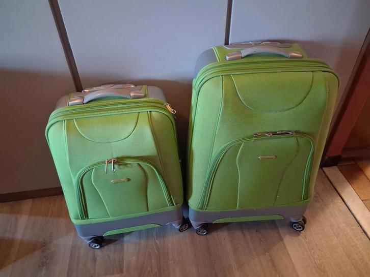 Set van kleine en grote stevige reiskoffer Faraway, Bijoux, Sacs & Beauté, Valises, Utilisé, Autres matériaux, Poignée extensible