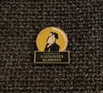 PIN - GAULOISES BLONDES - SIGARETTEN - CIGARETTES, Verzenden, Gebruikt, Merk, Speldje of Pin