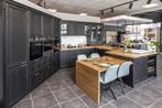 Nieuwe massief houten keuken van Schmidt, uitgerust met ATAG, Huis en Inrichting, Keuken | Complete keukens, Ophalen, U-keuken