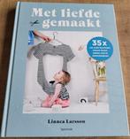 Met liefde gemaakt - Kleren maken voor kinderen, Boeken, Ophalen of Verzenden, Zo goed als nieuw, Borduren en Naaien