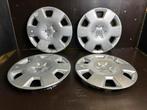 4 wieldoppen Toyota corolla yaris aygo avensis verso 15", Ophalen of Verzenden, Gebruikt