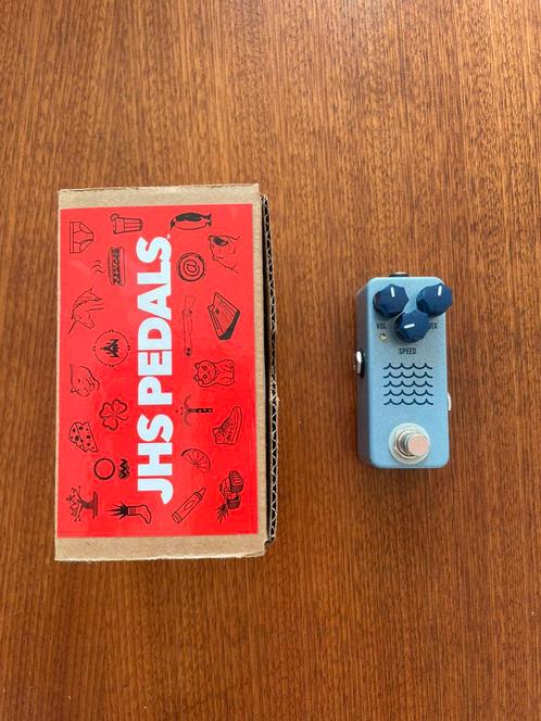 JHS tremolo, Muziek en Instrumenten, Effecten, Zo goed als nieuw, Ophalen