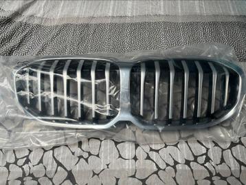 Calandre d’origine Bmw 1 F40 beschikbaar voor biedingen
