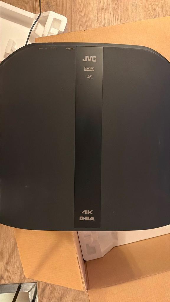 JVC DLA N7, TV, Hi-fi & Vidéo, Projecteurs vidéo, Comme neuf, Enlèvement