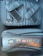 2 bokshandschoenen + kickboxingpads + sporttas, Sport en Fitness, Boksen, Ophalen, Zo goed als nieuw, Bokshandschoenen