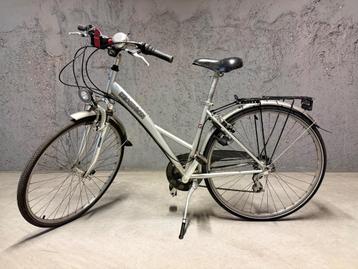 Fiets te koop - €15 | Vélo à vendre - €15 beschikbaar voor biedingen