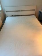 Bed + matras, Huis en Inrichting, Slaapkamer | Bedden, Ophalen, Gebruikt, Wit, Tweepersoons